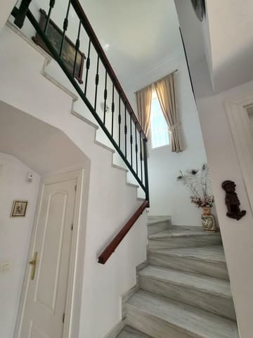3 slaapkamer Halfvrijstaande villa te koop in Alhaurín Golf, Alhaurín el Grande met zwembad garage - € 499.000 (Ref: 9948568)