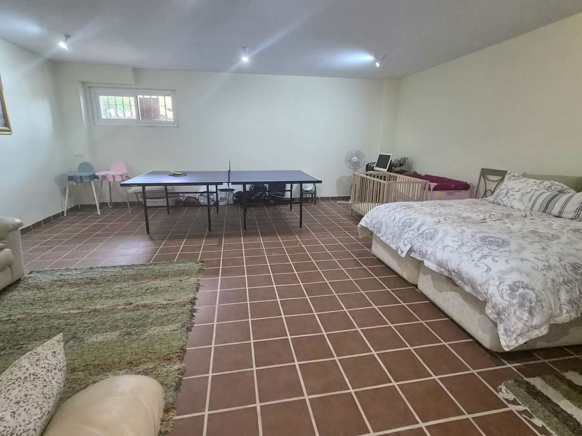3 sypialnia Dom na sprzedaż w Alhaurin Golf z basenem garażem - 412 500 € (Ref: 9981232)