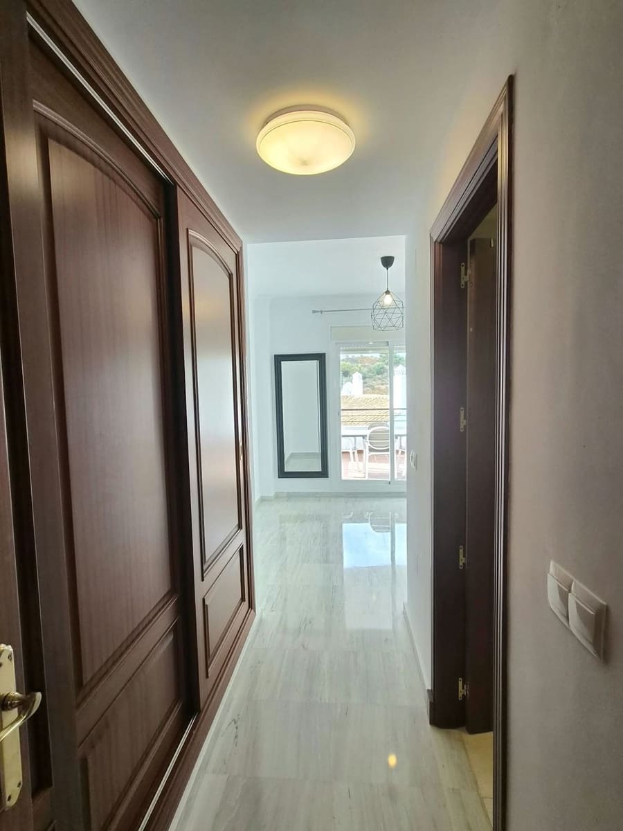 3 bedroom Apartment for sale in Alhaurin Golf with pool garage - € 399,000 (Ref: 9981640)