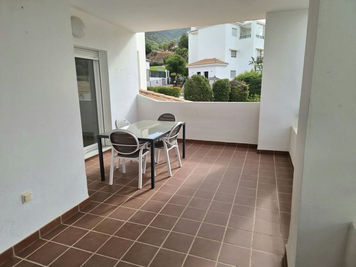 3 bedroom Apartment for sale in Alhaurin Golf with pool garage - € 399,000 (Ref: 9981640)