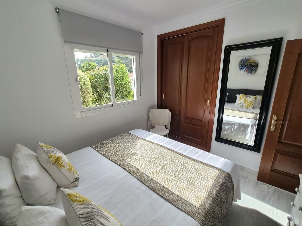 3 bedroom Apartment for sale in Alhaurin Golf with pool garage - € 399,000 (Ref: 9981640)