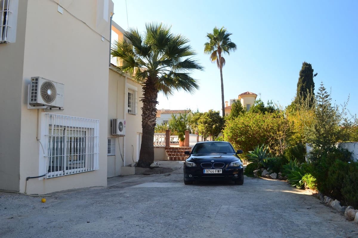 7 soveværelse Hotel til salg i Alhaurin de la Torre med swimmingpool garage - € 850.000 (Ref: 9999035)