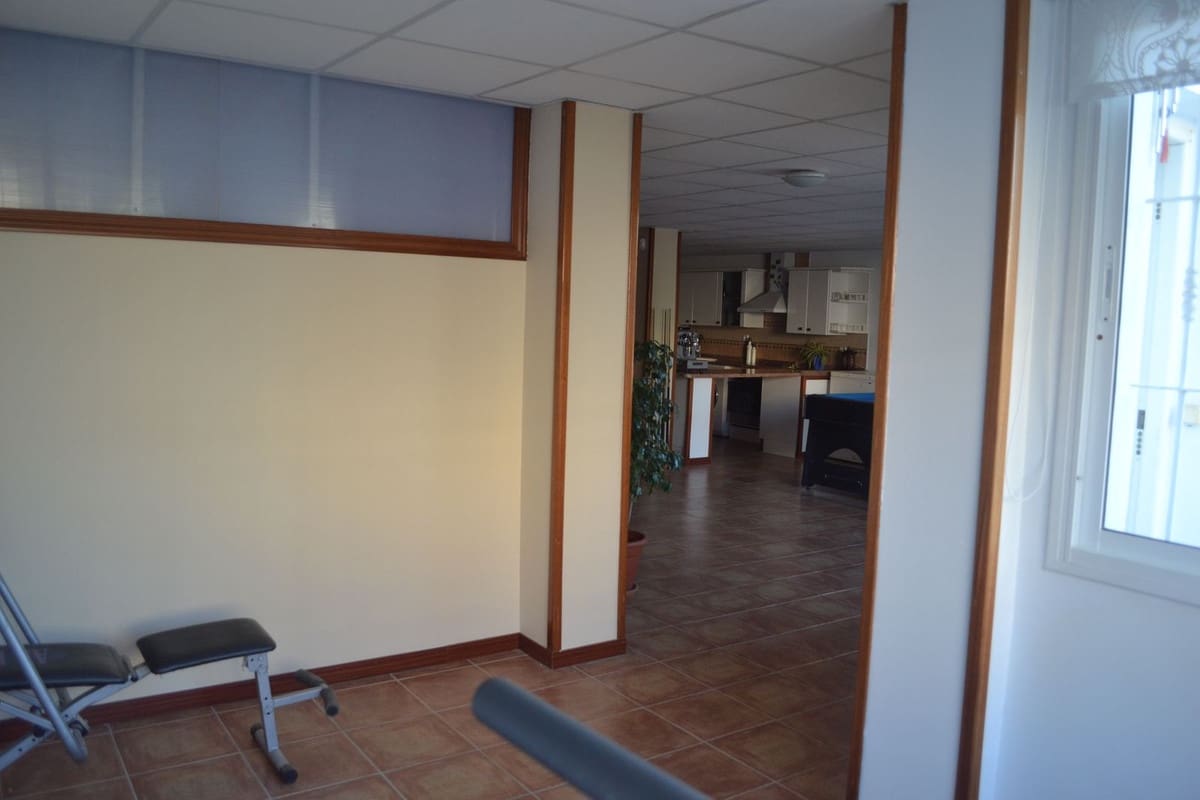 7 soveværelse Hotel til salg i Alhaurin de la Torre med swimmingpool garage - € 850.000 (Ref: 9999035)
