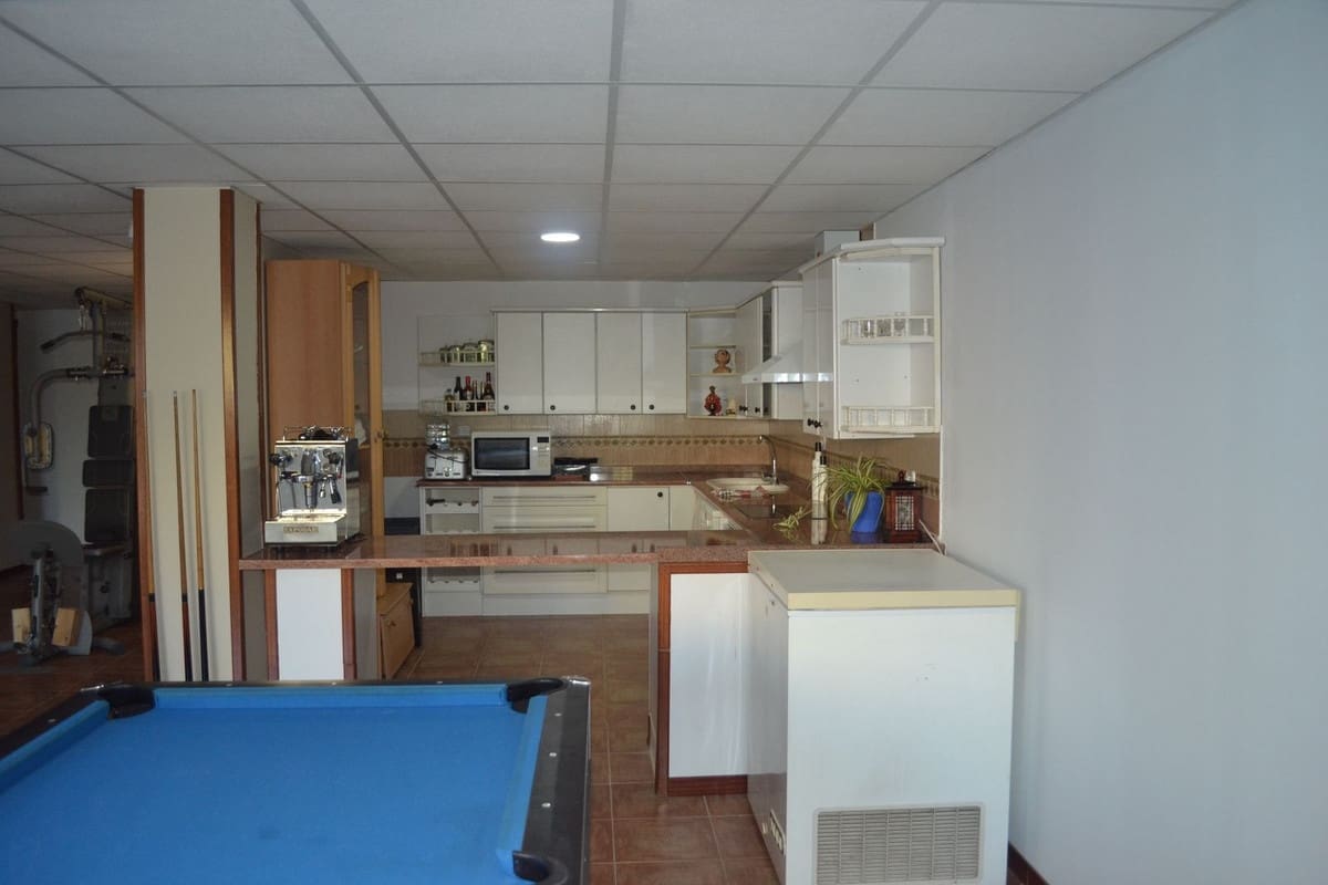 7 soveværelse Hotel til salg i Alhaurin de la Torre med swimmingpool garage - € 850.000 (Ref: 9999035)