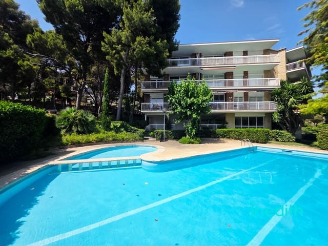 4 bedroom Flat for sale in Castelldefels with pool garage - € 480,000 (Ref: 9128448)