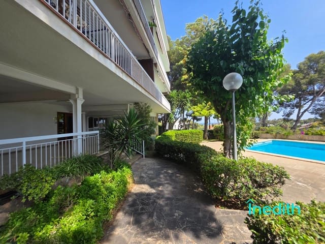 4 bedroom Flat for sale in Castelldefels with pool garage - € 480,000 (Ref: 9128448)