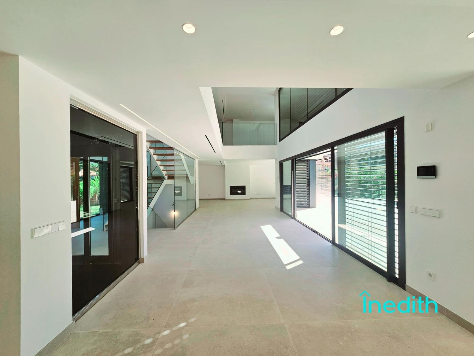 5 sypialnia Willa na sprzedaż w Gava z basenem garażem - 6 000 000 € (Ref: 9128449)