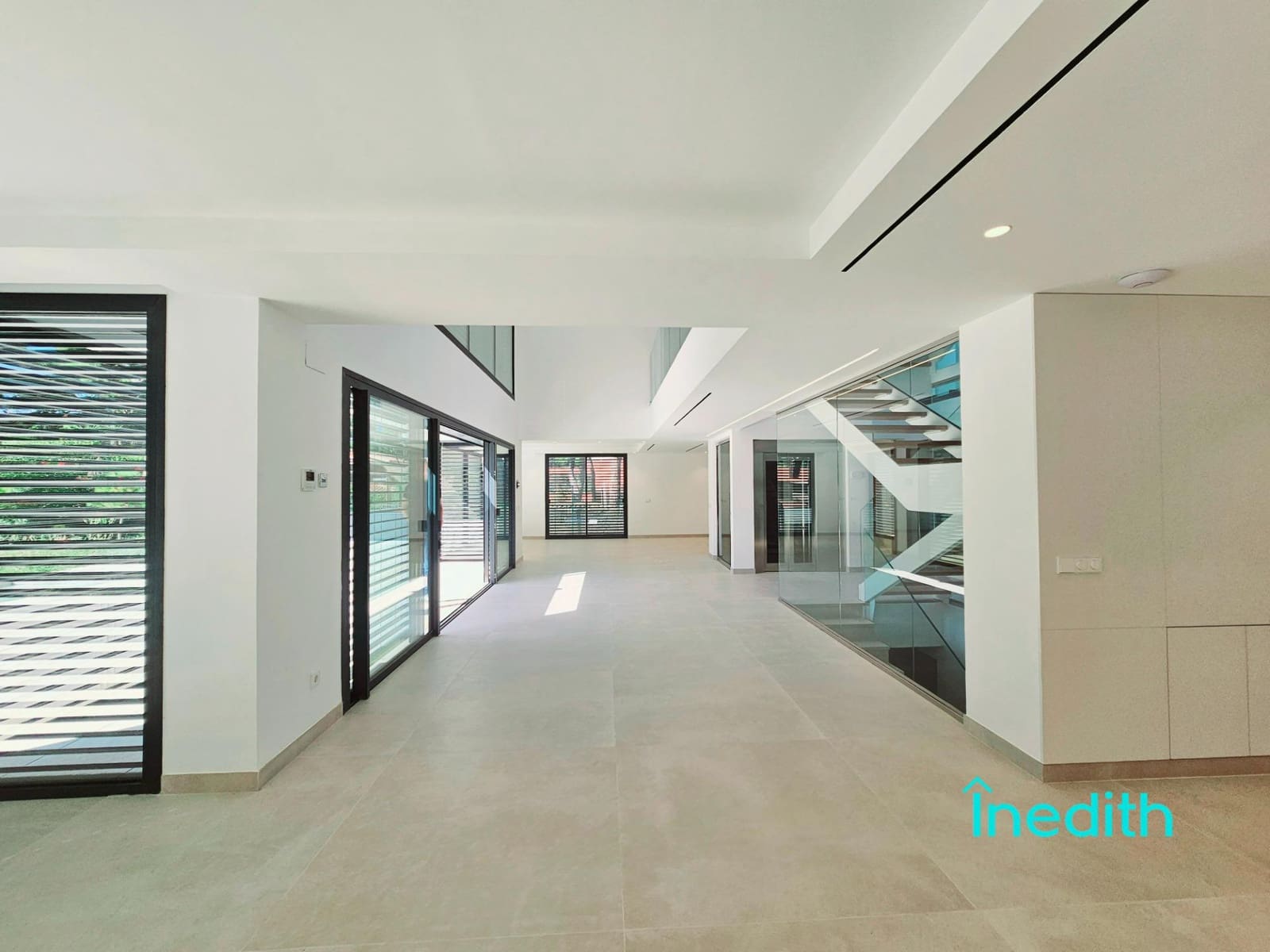 5 sypialnia Willa na sprzedaż w Gava z basenem garażem - 6 000 000 € (Ref: 9128449)