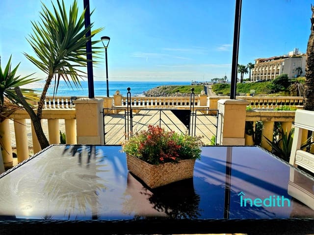 3 bedroom Flat for sale in Sitges with pool garage - € 850,000 (Ref: 9128450)