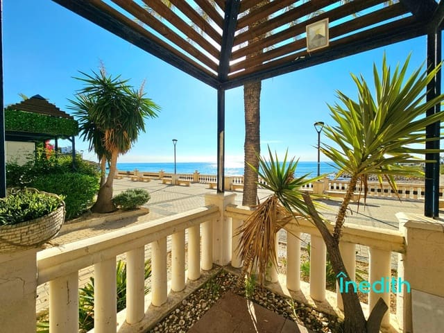 3 bedroom Flat for sale in Sitges with pool garage - € 850,000 (Ref: 9128450)
