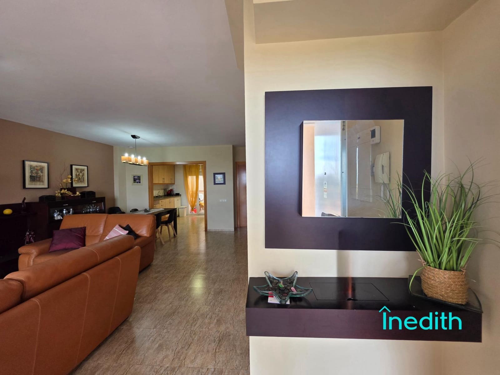 Adosado de 3 habitaciones en Cubelles en venta con piscina garaje - 680.000 € (Ref: 9128451)