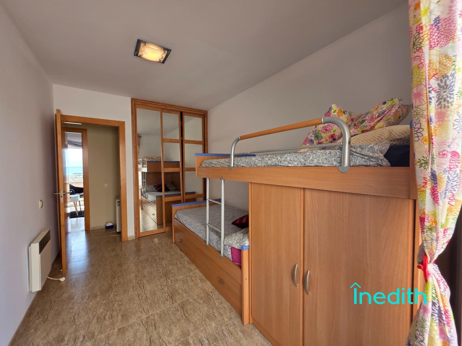 Adosado de 3 habitaciones en Cubelles en venta con piscina garaje - 680.000 € (Ref: 9128451)