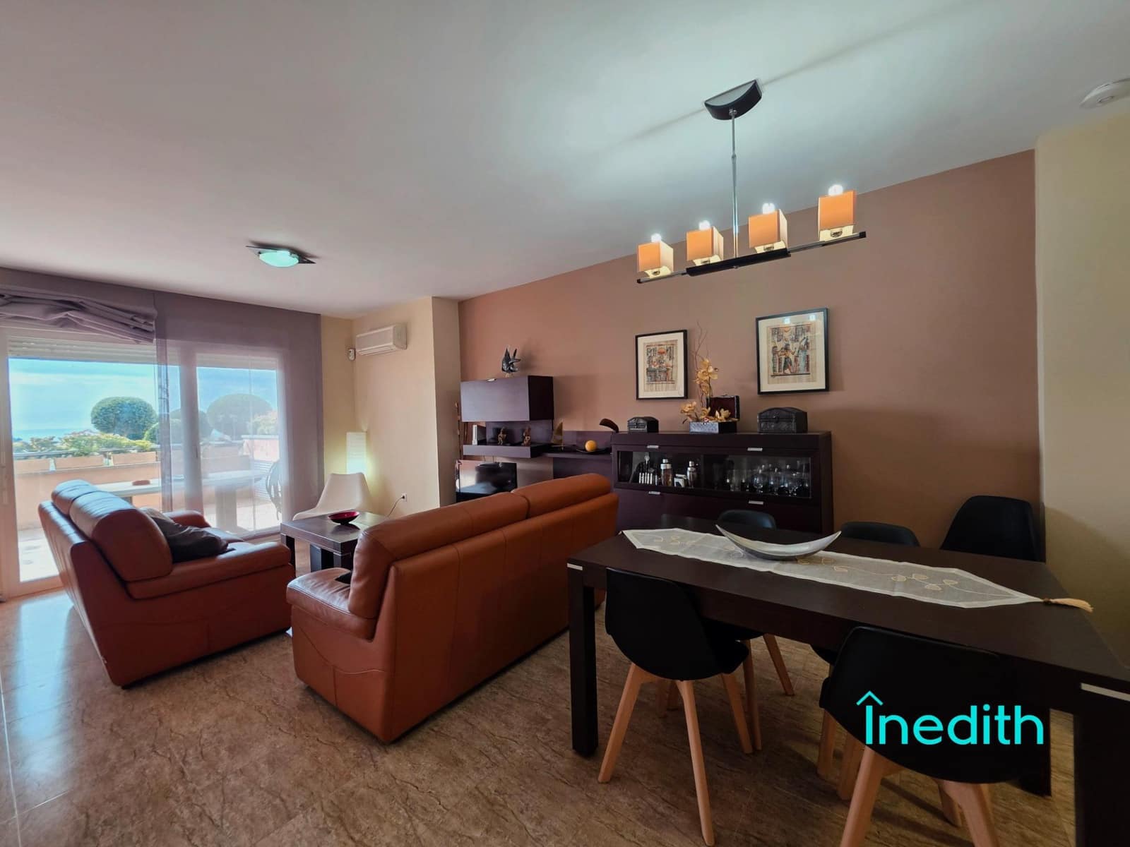 3 soverom Rekkehus til salgs i Cubelles med svømmebasseng garasje - € 680 000 (Ref: 9128451)