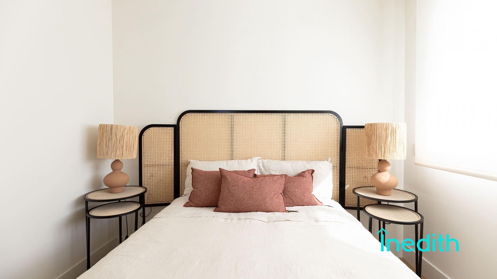 2 soverom Leilighet til salgs i Benidorm med svømmebasseng - € 1 100 000 (Ref: 9128453)