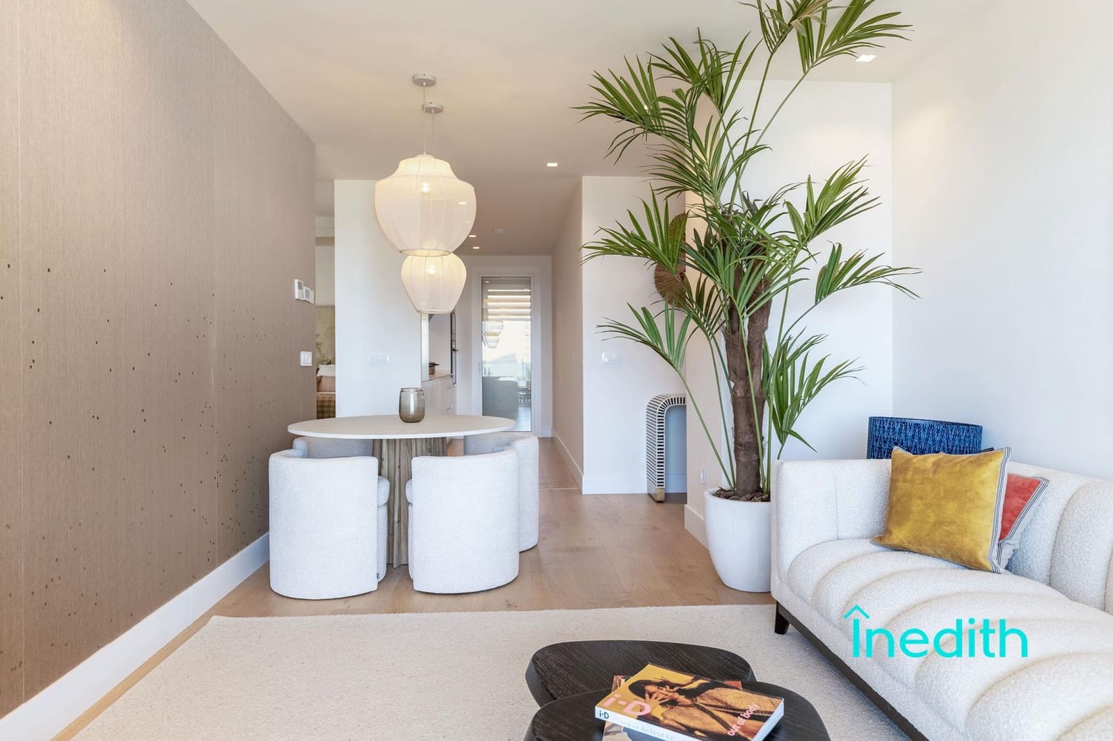 2 soverom Leilighet til salgs i Benidorm med svømmebasseng - € 1 100 000 (Ref: 9128453)