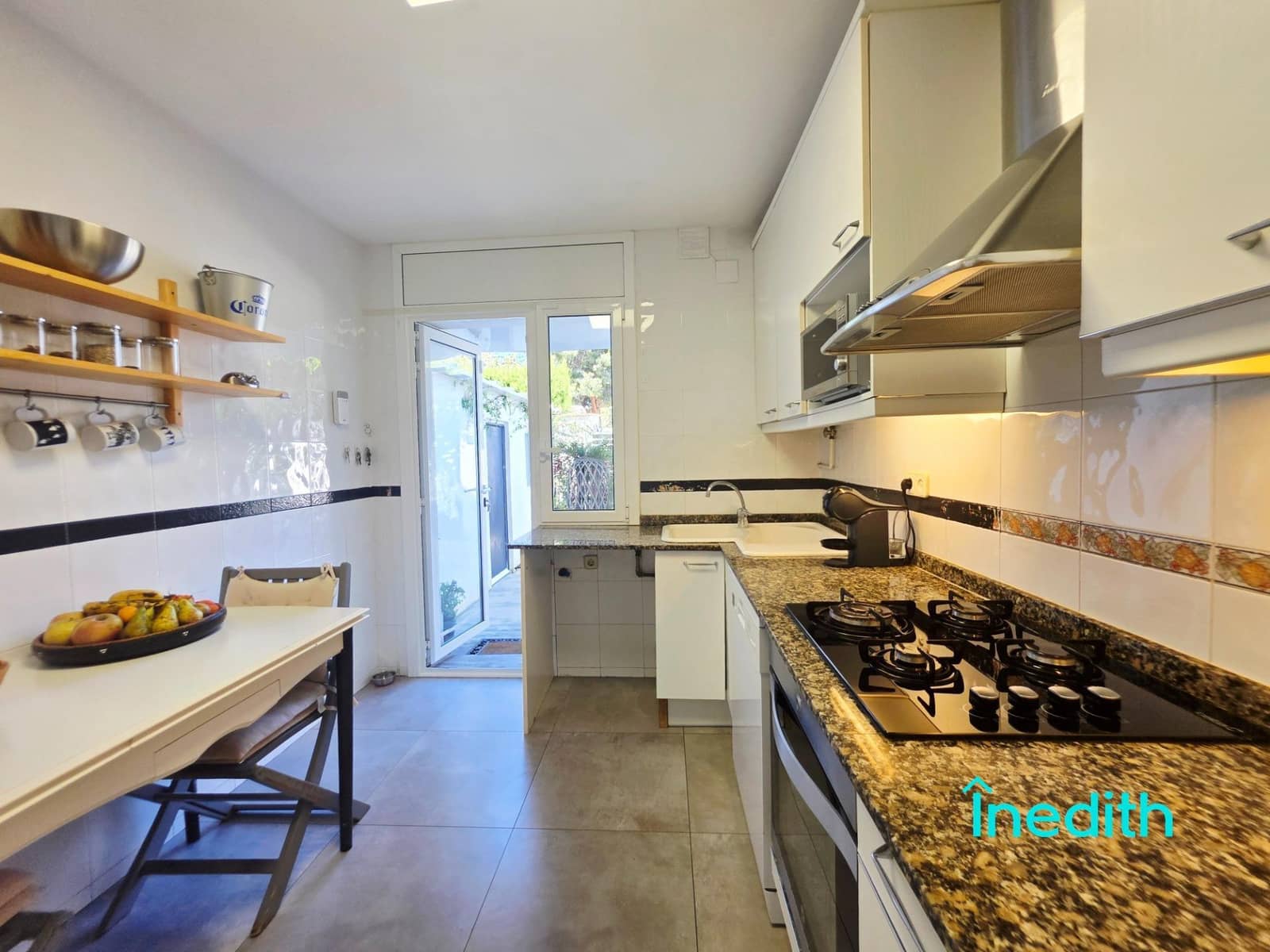 Piso de 3 habitaciones en Sitges en venta con garaje - 515.000 € (Ref: 9128455)