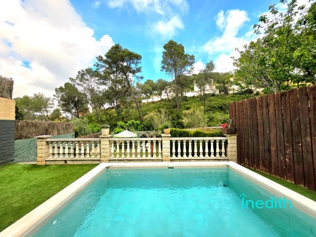 3 sypialnia Willa na sprzedaż w Canyelles z basenem - 330 000 € (Ref: 9128456)