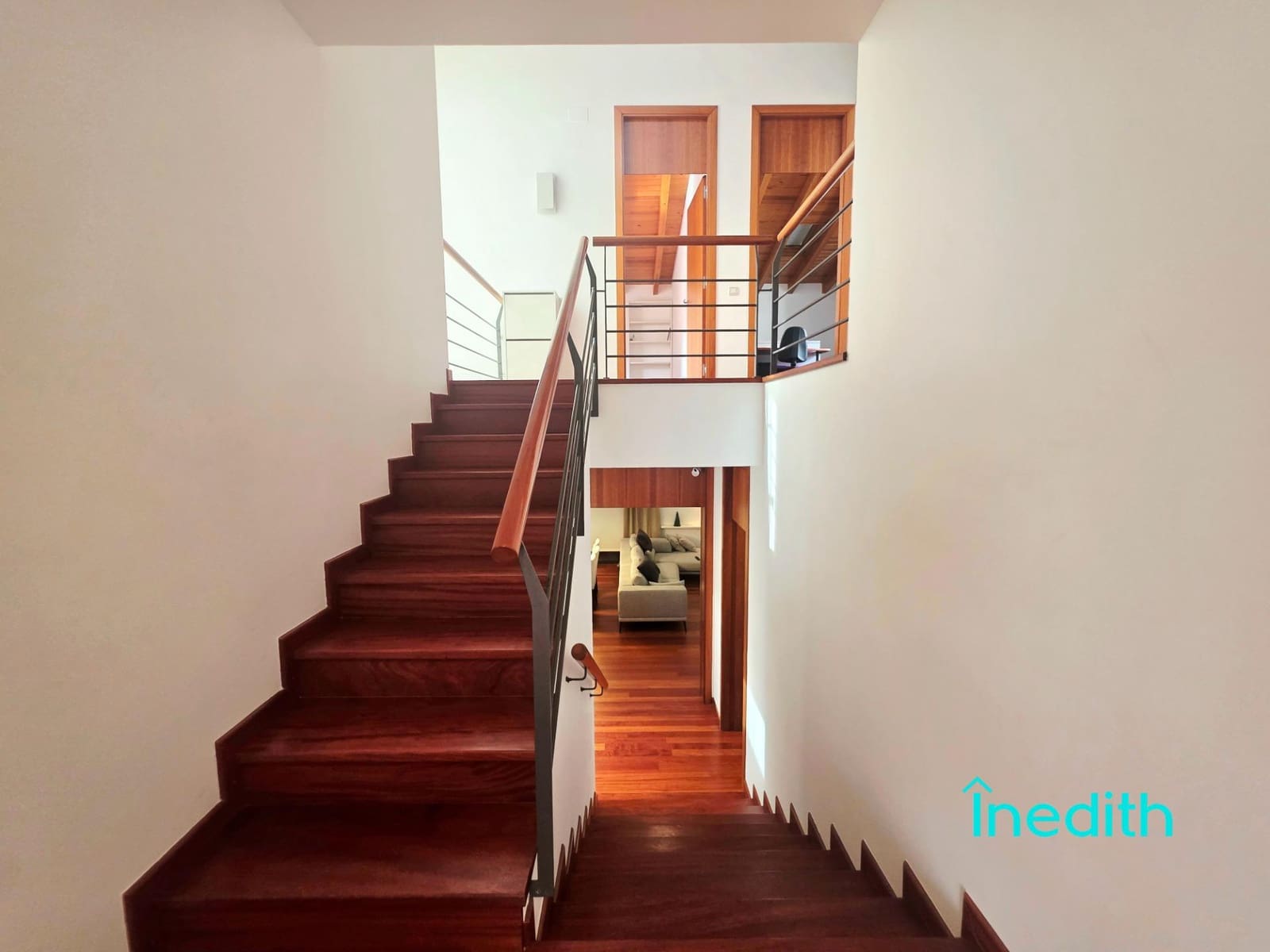 4 soveværelse Villa til salg i Castelldefels med swimmingpool garage - € 1.299.000 (Ref: 9128458)