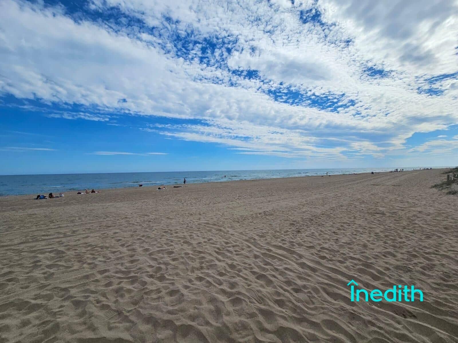 4 soveværelse Villa til salg i Castelldefels med swimmingpool garage - € 1.299.000 (Ref: 9128458)