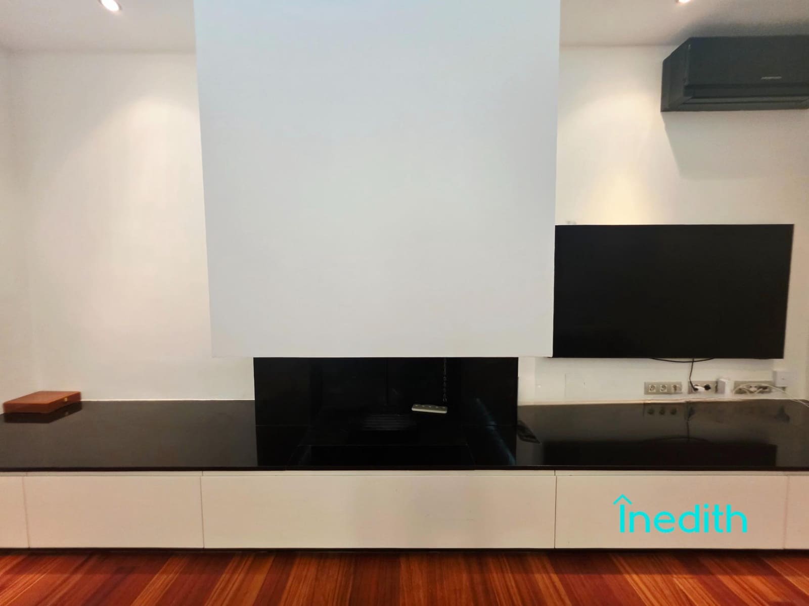 4 soveværelse Villa til salg i Castelldefels med swimmingpool garage - € 1.299.000 (Ref: 9128458)