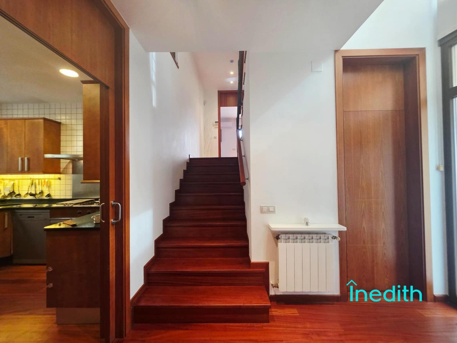 4 soveværelse Villa til salg i Castelldefels med swimmingpool garage - € 1.299.000 (Ref: 9128458)