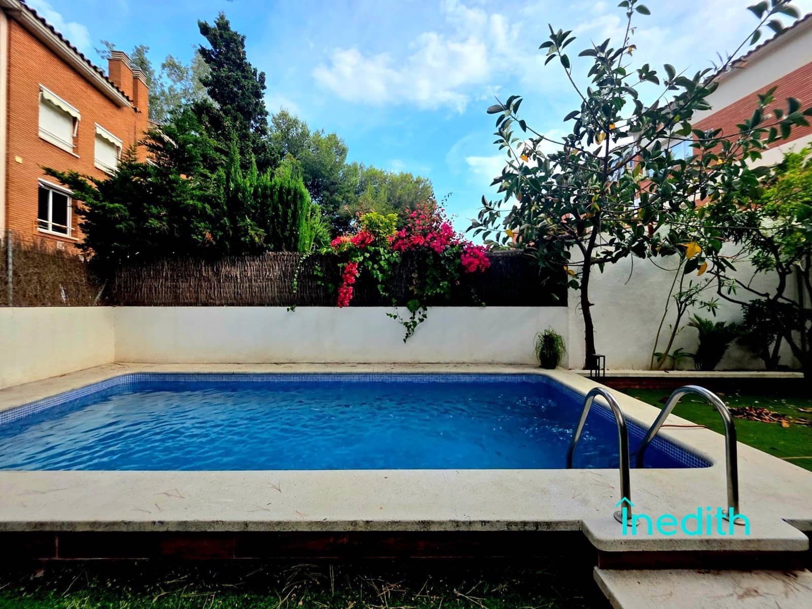 4 soveværelse Villa til salg i Castelldefels med swimmingpool garage - € 1.299.000 (Ref: 9128458)