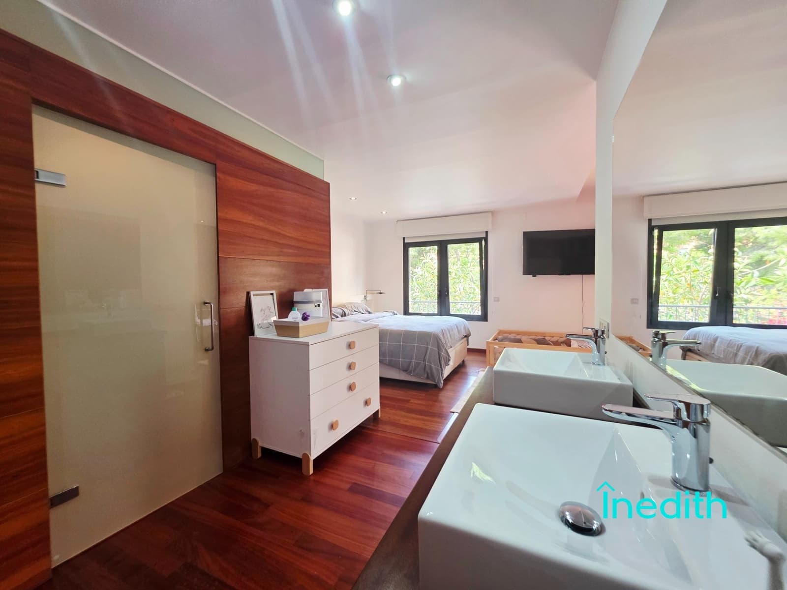 4 soveværelse Villa til salg i Castelldefels med swimmingpool garage - € 1.299.000 (Ref: 9128458)