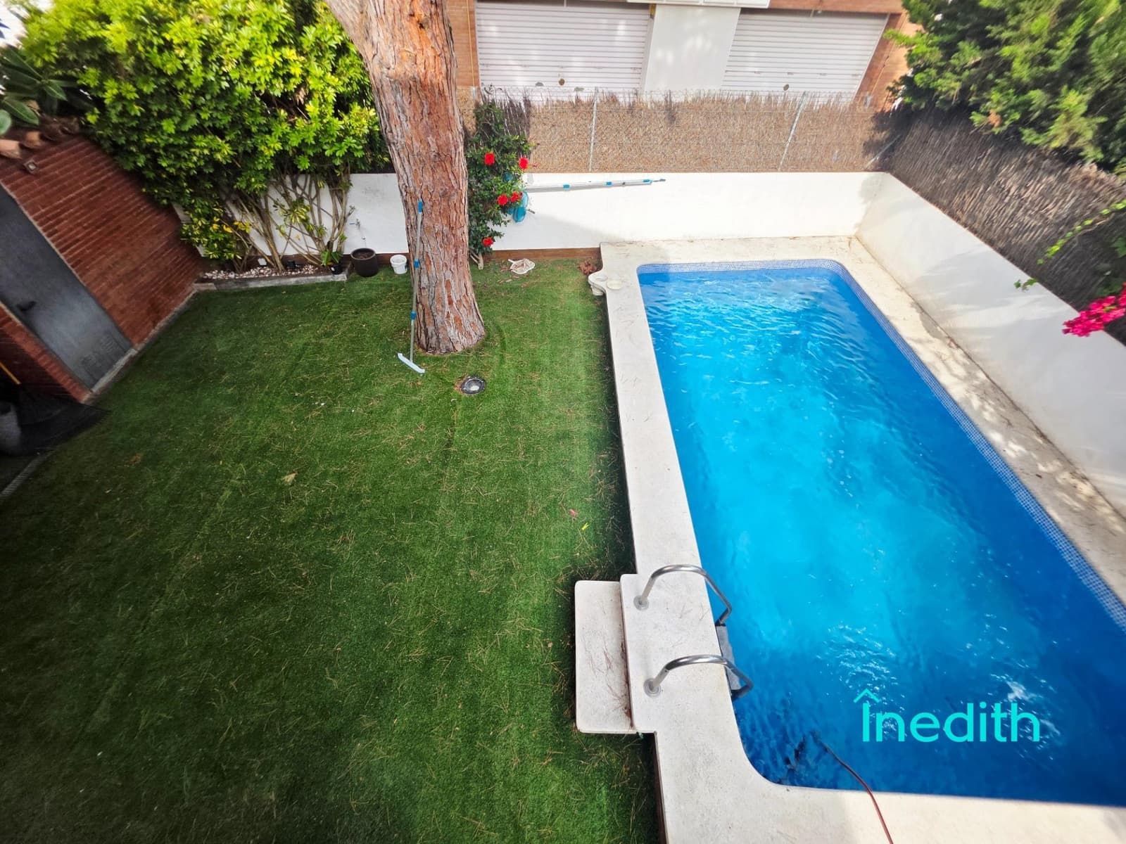 4 soveværelse Villa til salg i Castelldefels med swimmingpool garage - € 1.299.000 (Ref: 9128458)