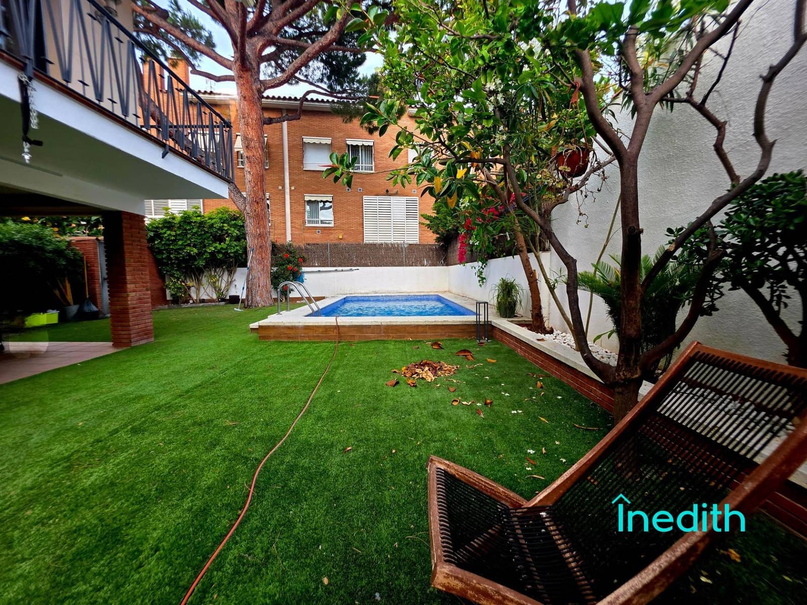 4 soveværelse Villa til salg i Castelldefels med swimmingpool garage - € 1.299.000 (Ref: 9128458)