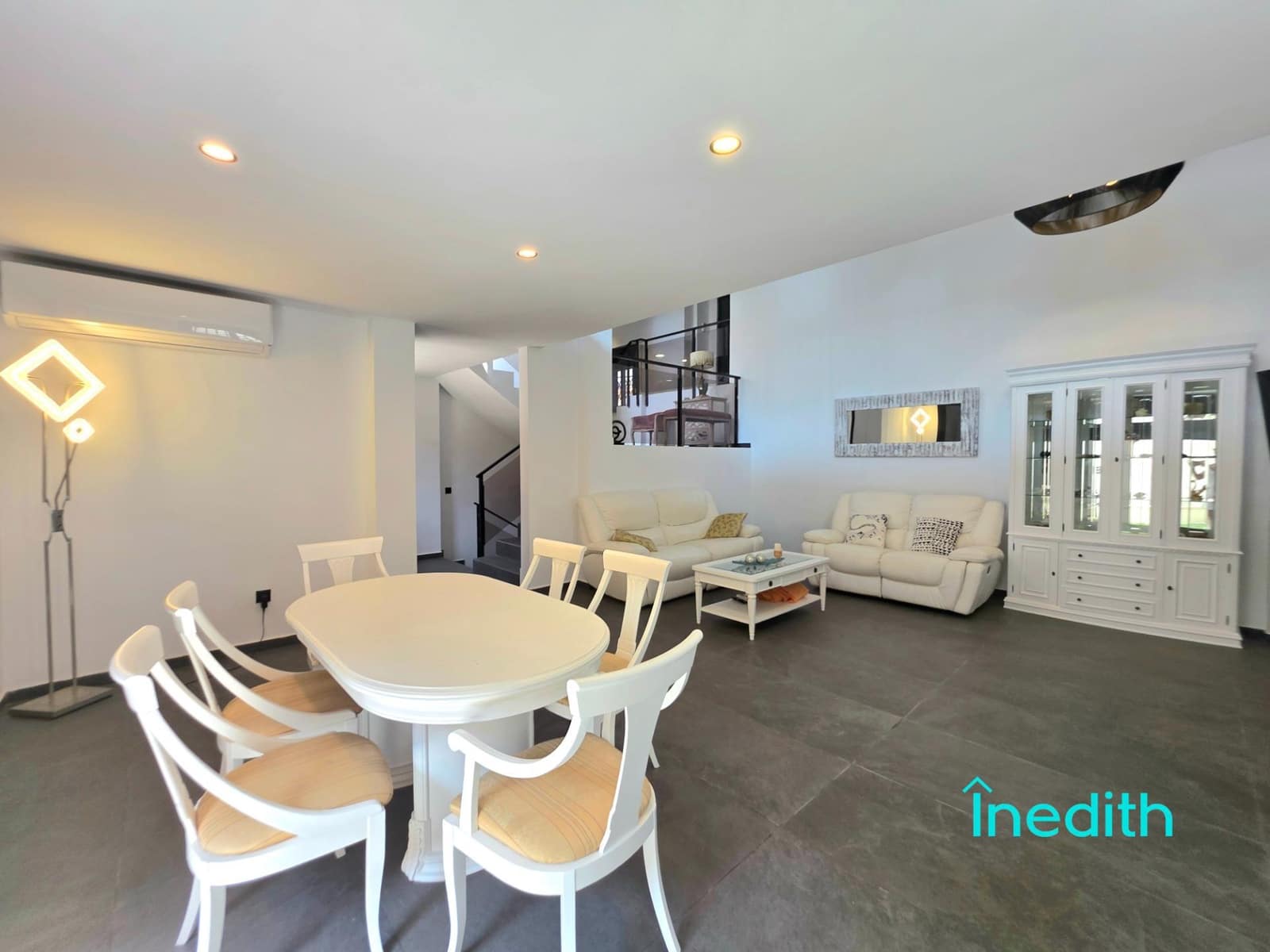 4 chambre Villa/Maison à vendre à Calafell avec piscine garage - 950 000 € (Ref: 9128460)