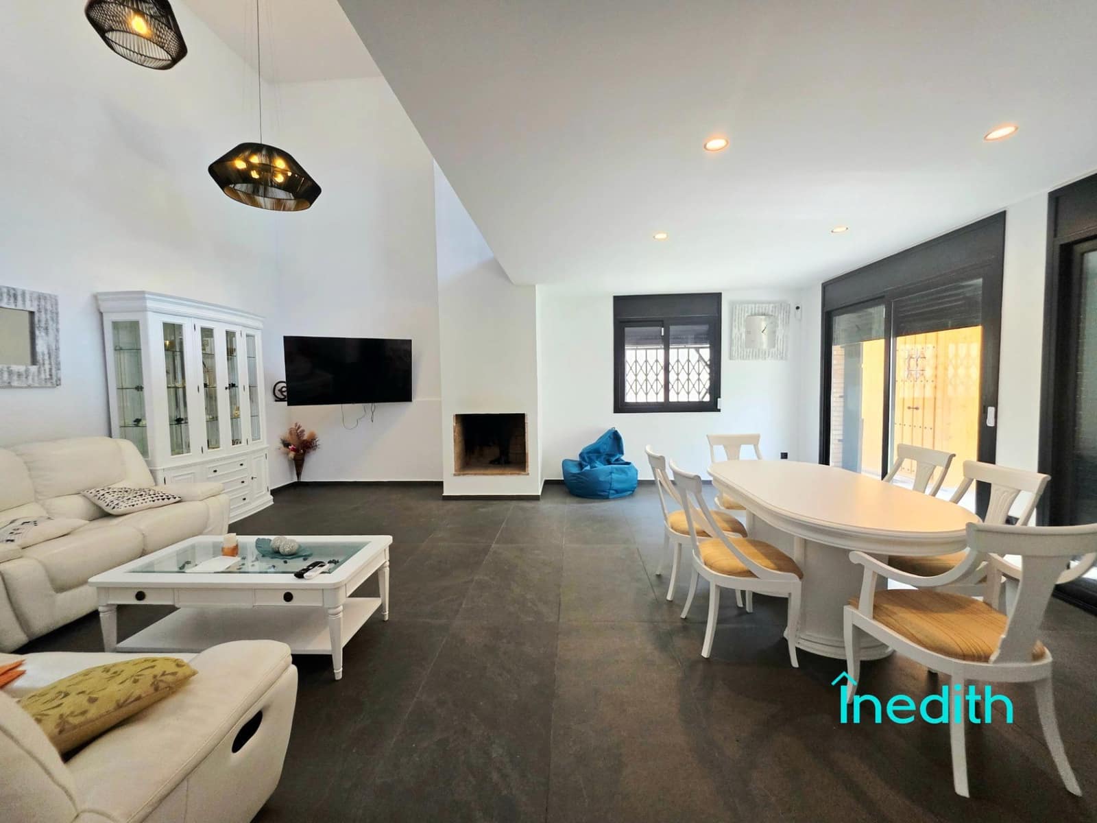 4 chambre Villa/Maison à vendre à Calafell avec piscine garage - 950 000 € (Ref: 9128460)