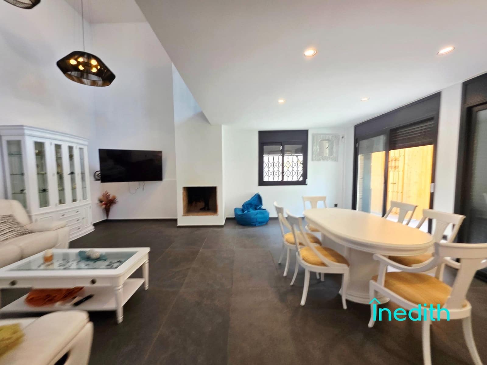 4 chambre Villa/Maison à vendre à Calafell avec piscine garage - 950 000 € (Ref: 9128460)