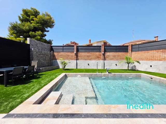 4 soveværelse Villa til salg i Calafell med swimmingpool garage - € 950.000 (Ref: 9128460)