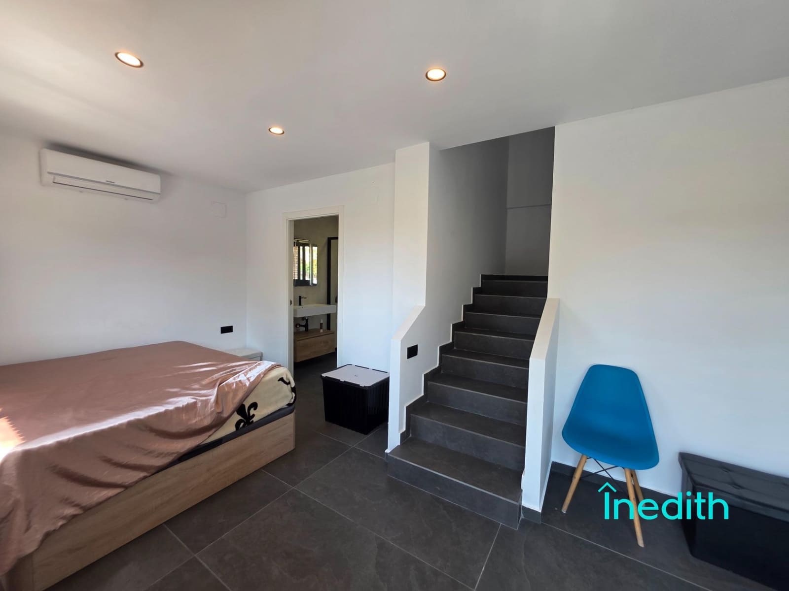 4 chambre Villa/Maison à vendre à Calafell avec piscine garage - 950 000 € (Ref: 9128460)