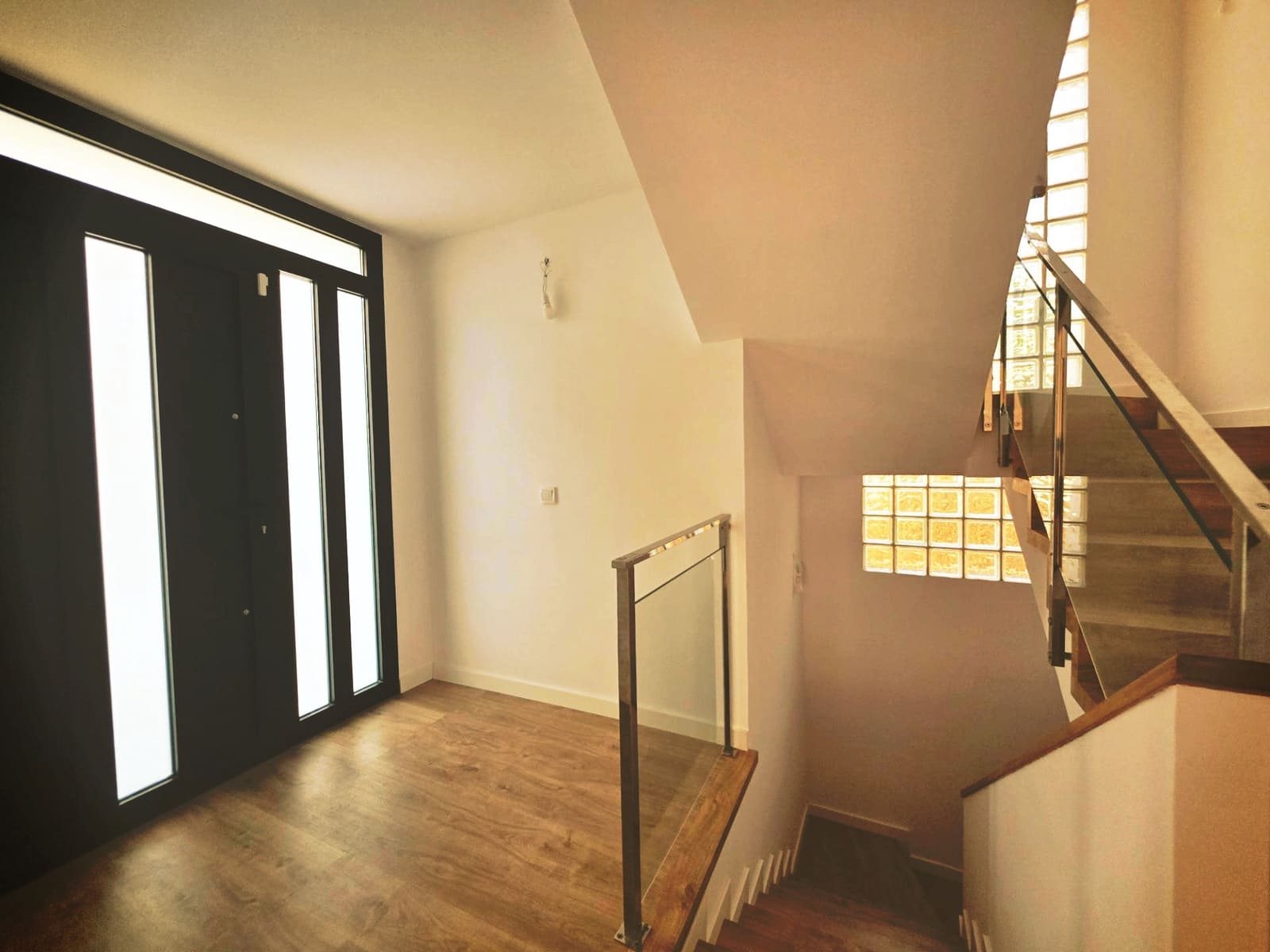 4 chambre Villa/Maison à vendre à Segur de Calafell avec piscine garage - 455 000 € (Ref: 9191218)