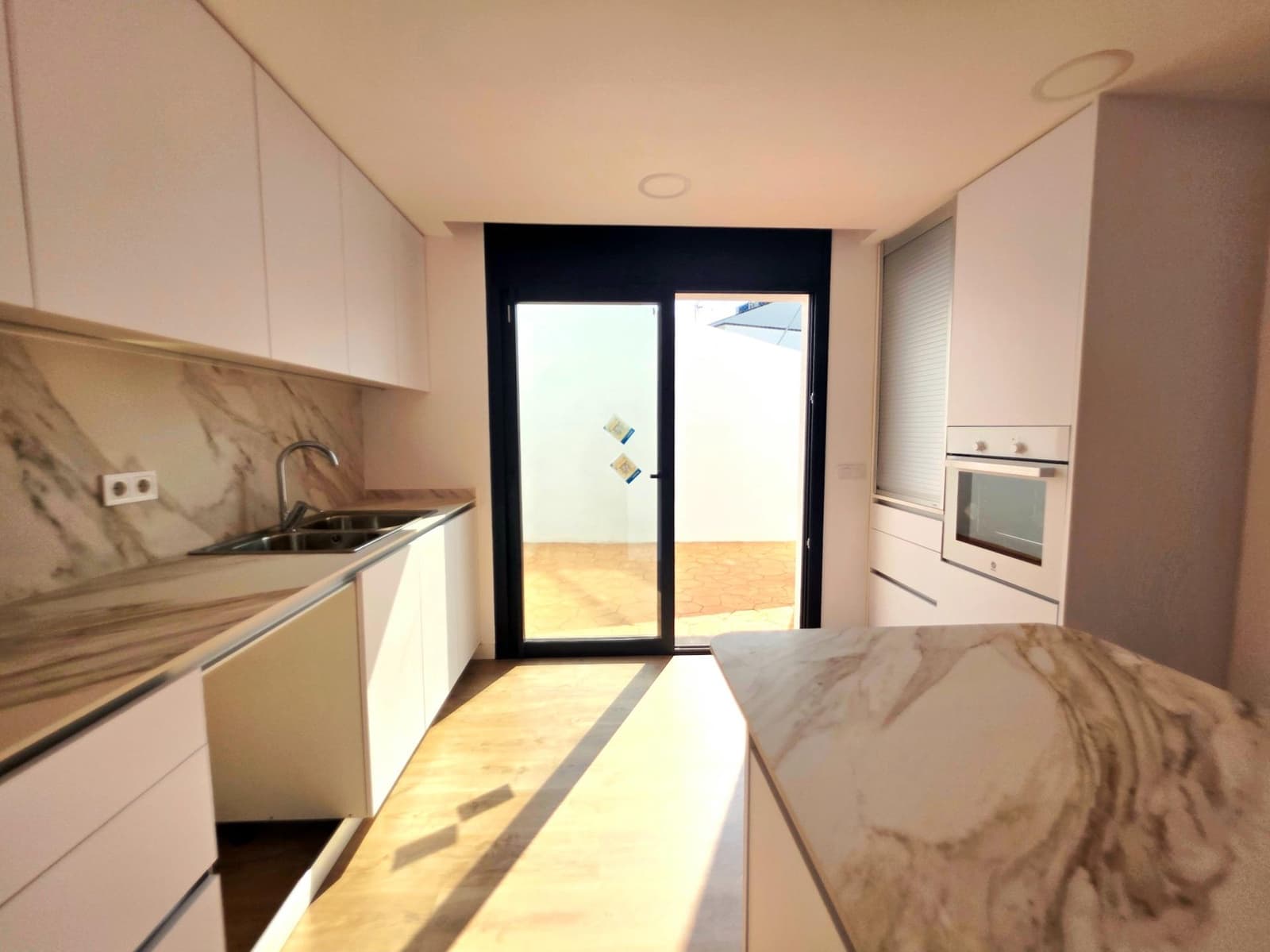 4 chambre Villa/Maison à vendre à Segur de Calafell avec piscine garage - 455 000 € (Ref: 9191218)