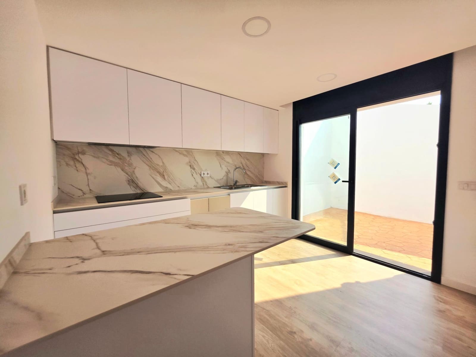 4 chambre Villa/Maison à vendre à Segur de Calafell avec piscine garage - 455 000 € (Ref: 9191218)