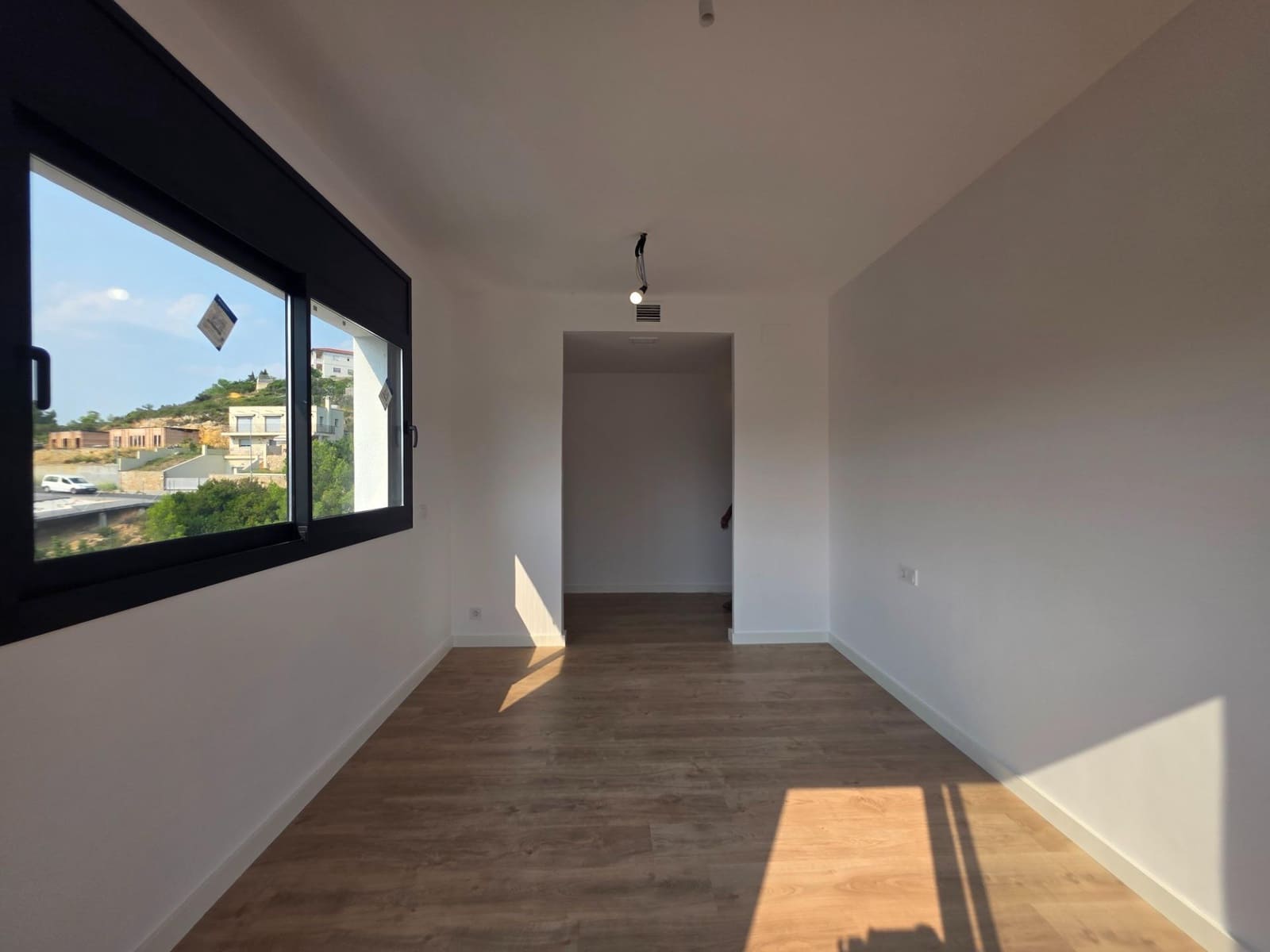 4 chambre Villa/Maison à vendre à Segur de Calafell avec piscine garage - 455 000 € (Ref: 9191218)