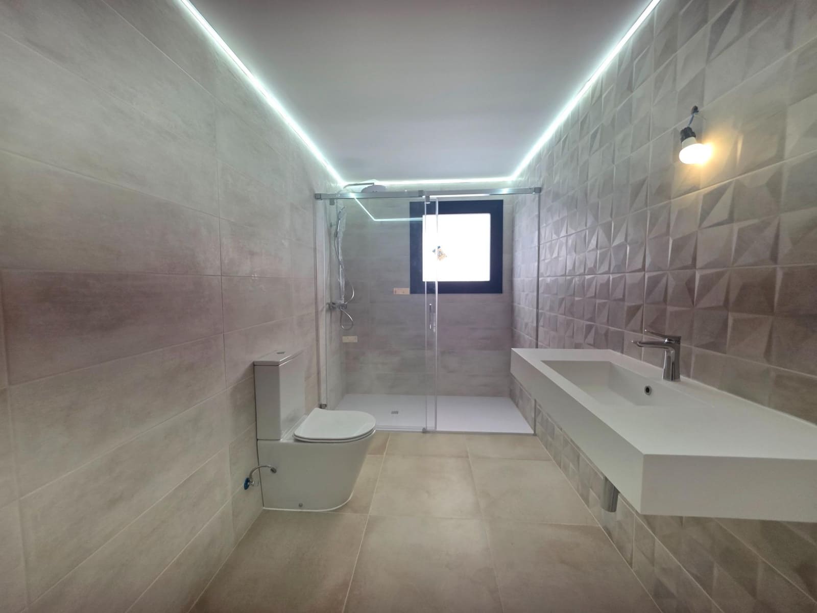 4 chambre Villa/Maison à vendre à Segur de Calafell avec piscine garage - 455 000 € (Ref: 9191218)