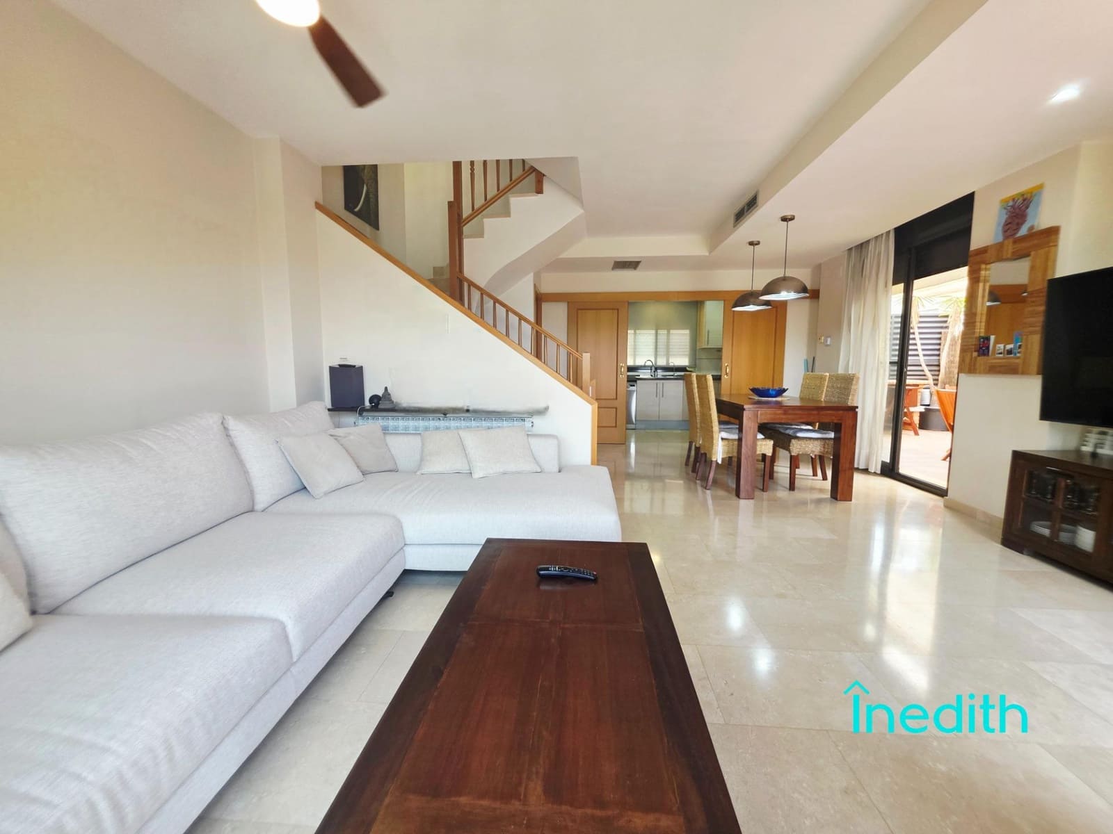 3 slaapkamer Rijtjeshuis te koop in Cubelles met garage - € 415.000 (Ref: 9204733)