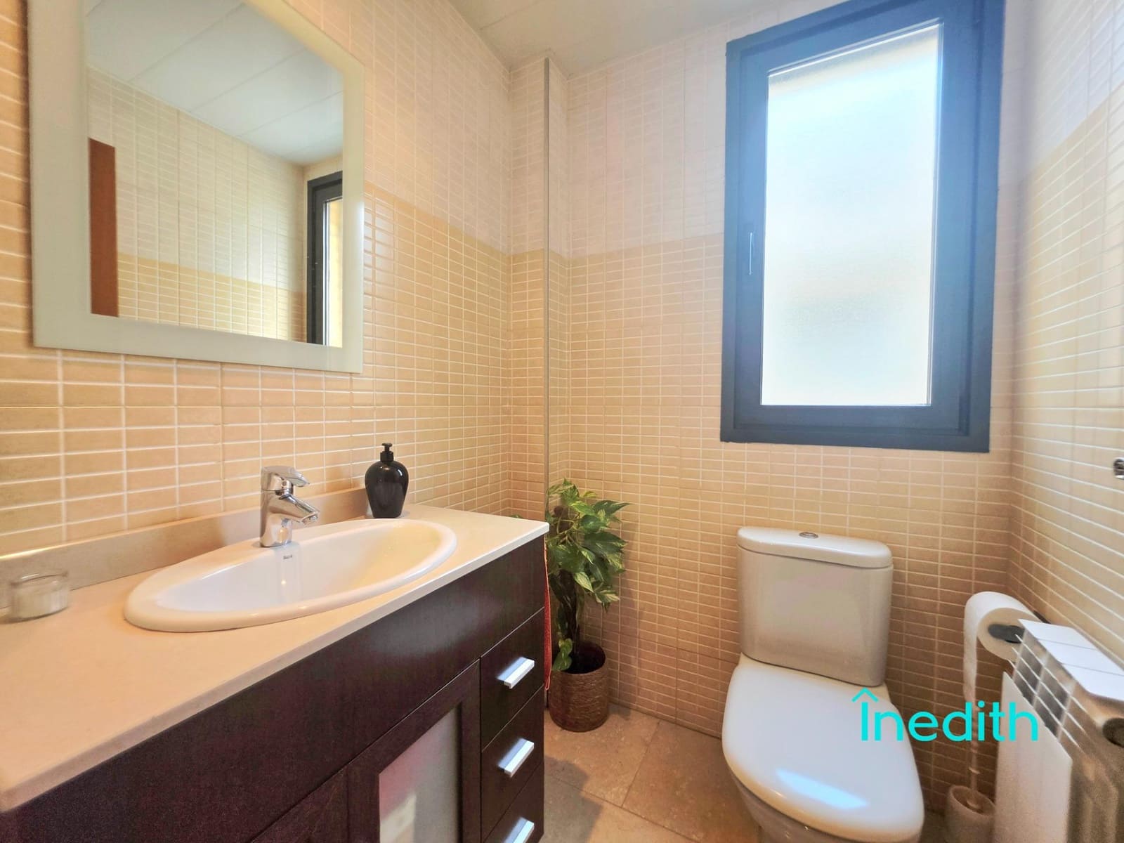 3 slaapkamer Rijtjeshuis te koop in Cubelles met garage - € 415.000 (Ref: 9204733)