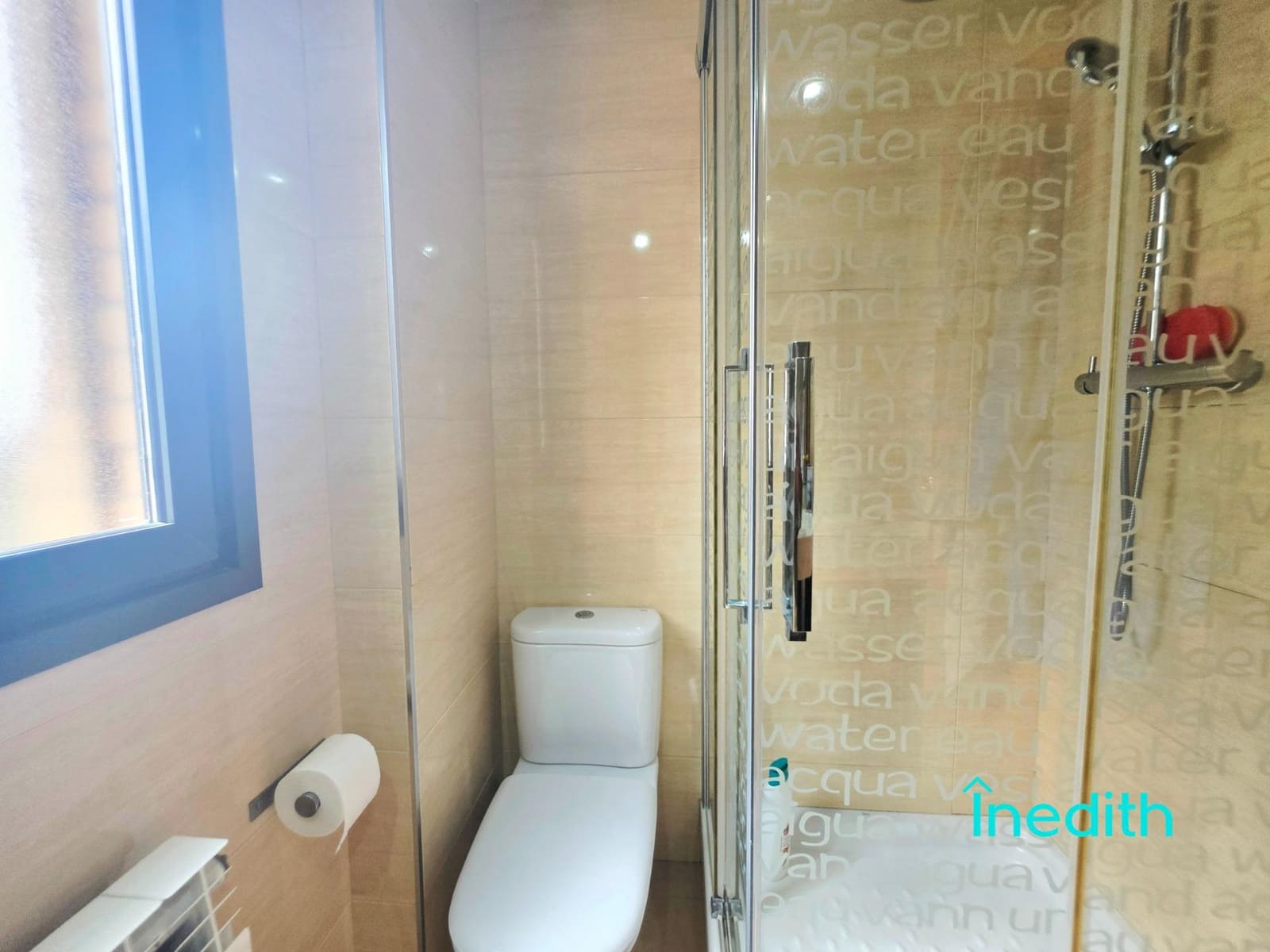 3 makuuhuone Rivitalo myytävänä paikassa Cubelles mukana 
autotalli - 398 500 € (Ref: 9204733)