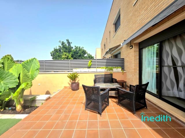 3 quarto Moradia em Banda para venda em Cubelles com garagem - 398 500 € (Ref: 9204733)