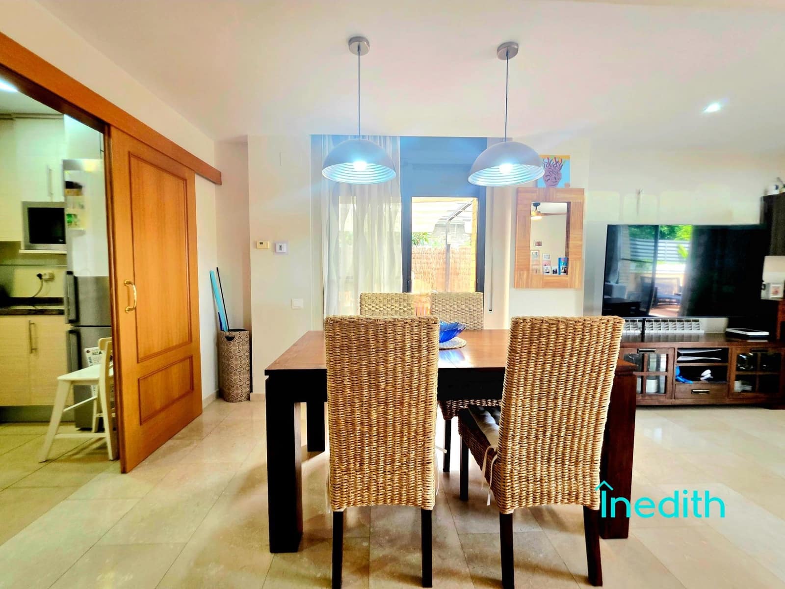 3 makuuhuone Rivitalo myytävänä paikassa Cubelles mukana 
autotalli - 398 500 € (Ref: 9204733)