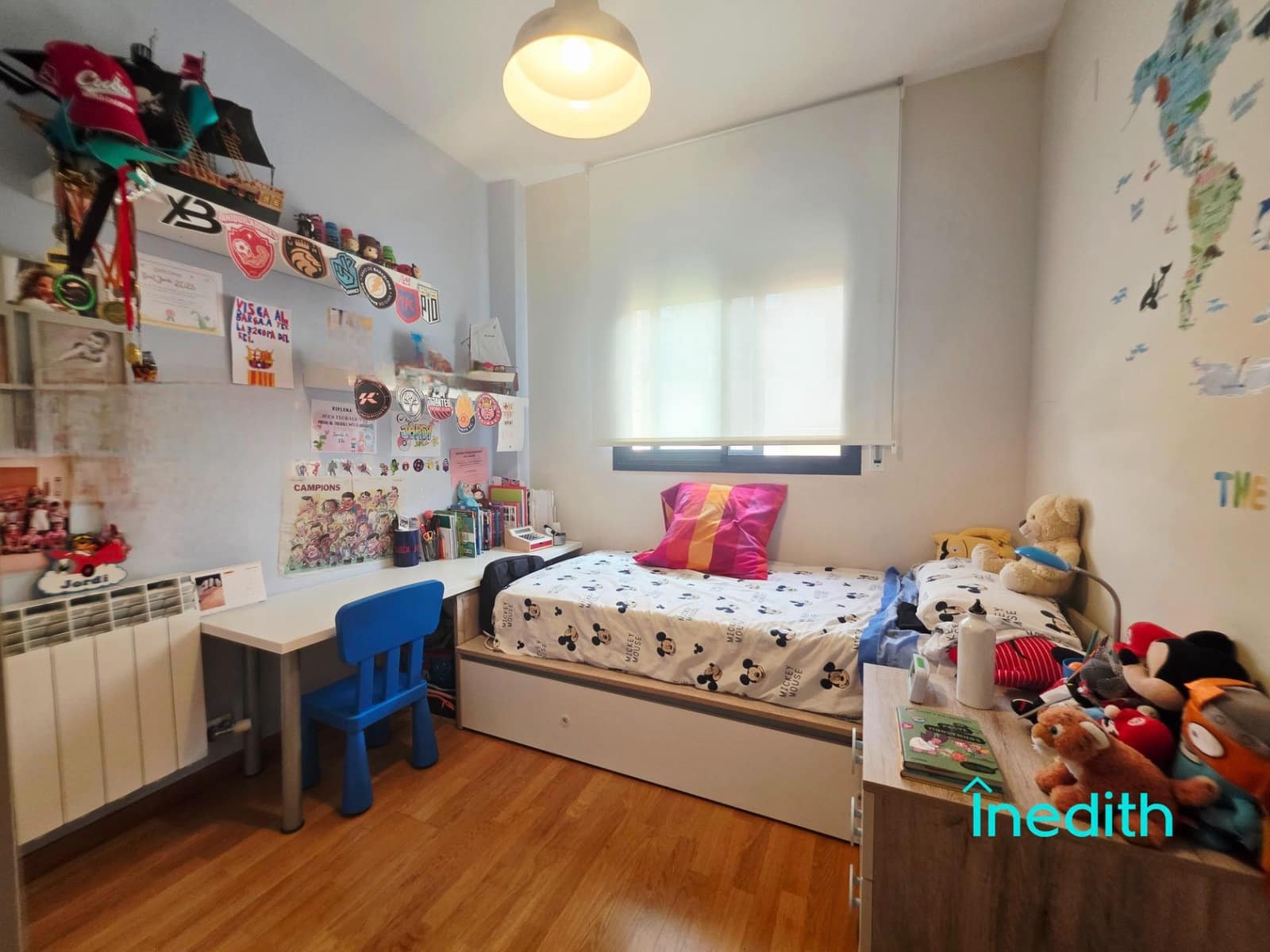 3 makuuhuone Rivitalo myytävänä paikassa Cubelles mukana 
autotalli - 398 500 € (Ref: 9204733)