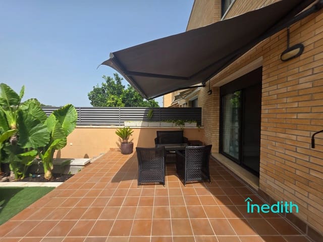 3 quarto Moradia em Banda para venda em Cubelles com garagem - 398 500 € (Ref: 9204733)