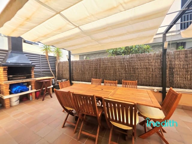 3 quarto Moradia em Banda para venda em Cubelles com garagem - 398 500 € (Ref: 9204733)