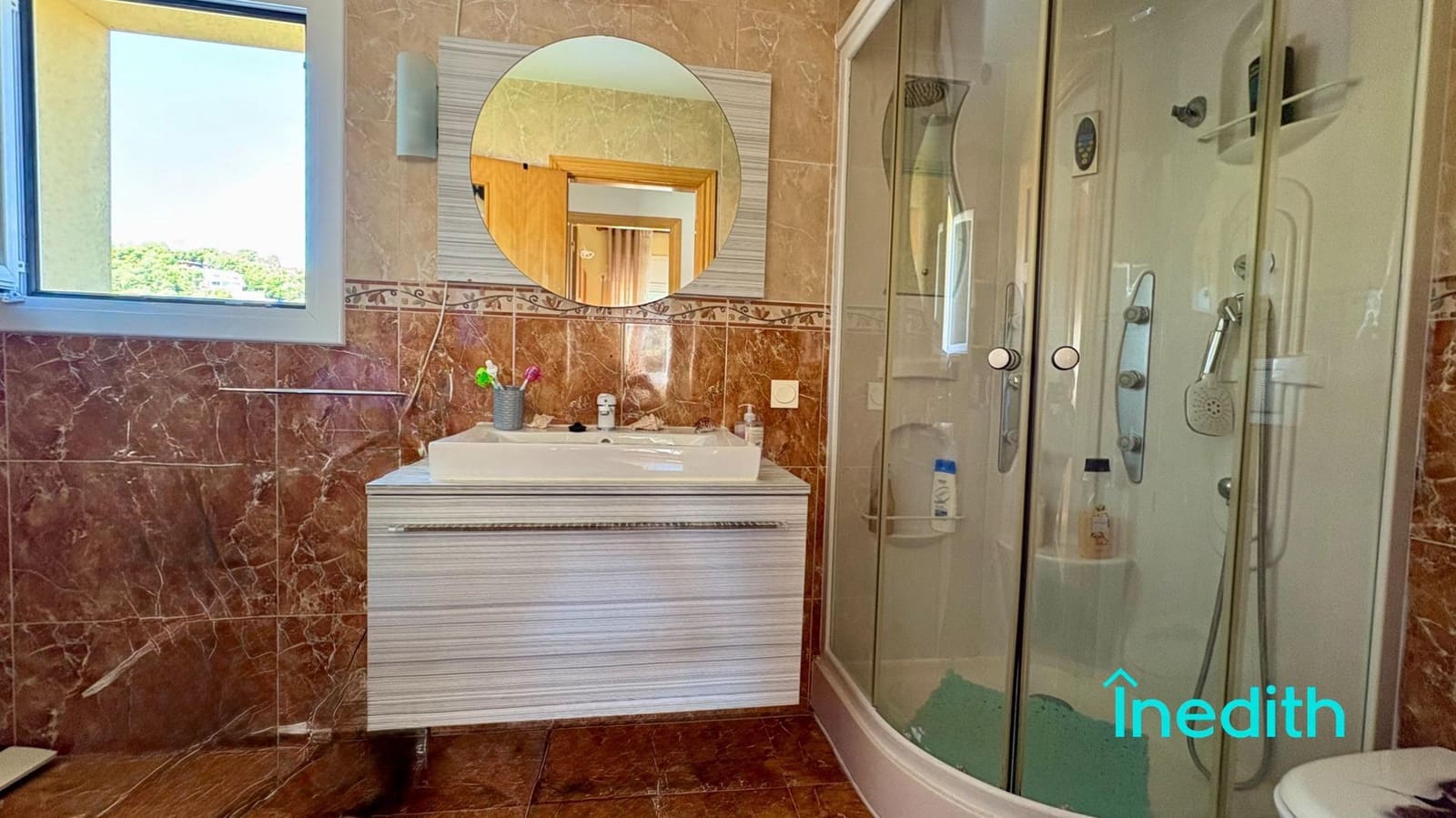 6 soverom Villa til salgs i Cunit med svømmebasseng garasje - € 625 000 (Ref: 9240085)