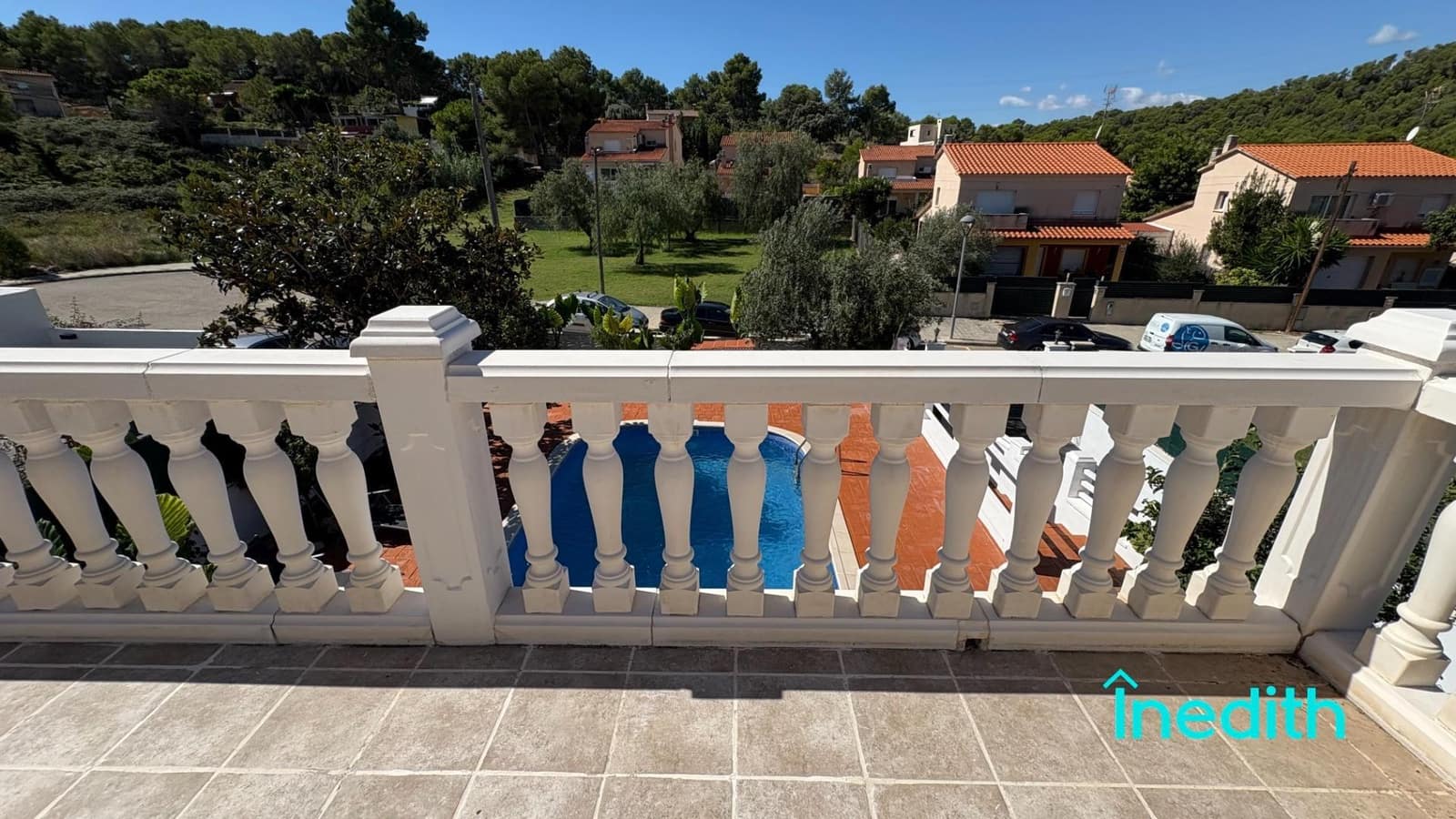 6 soverom Villa til salgs i Cunit med svømmebasseng garasje - € 625 000 (Ref: 9240085)