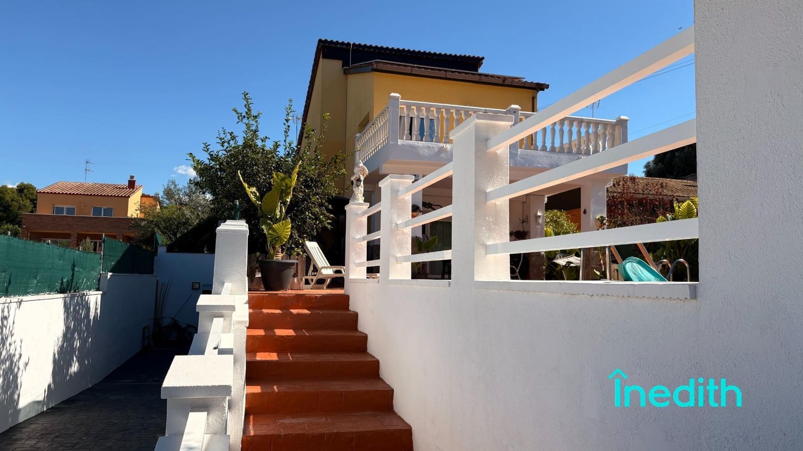 6 soverom Villa til salgs i Cunit med svømmebasseng garasje - € 625 000 (Ref: 9240085)